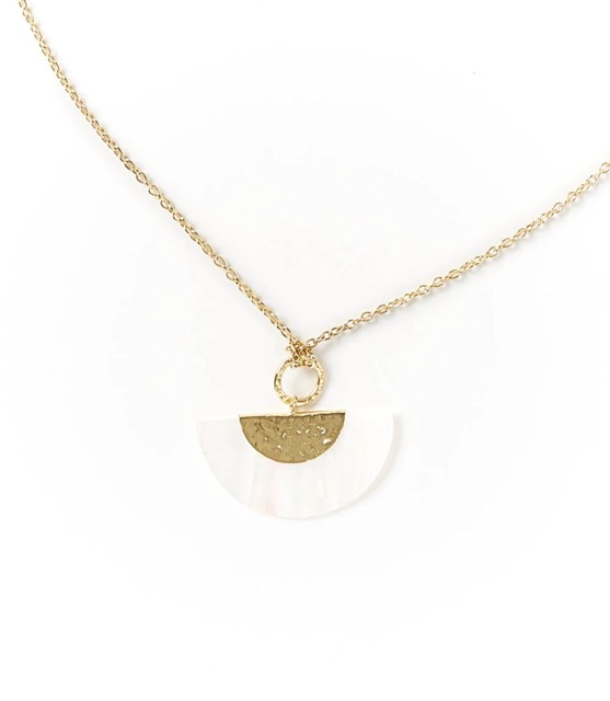 Sindhuja Fan Pendant